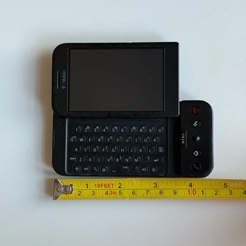 HTC Dream Google (DREA100) Black (T-Mobile) Slide-Out Keyboard Cell phone